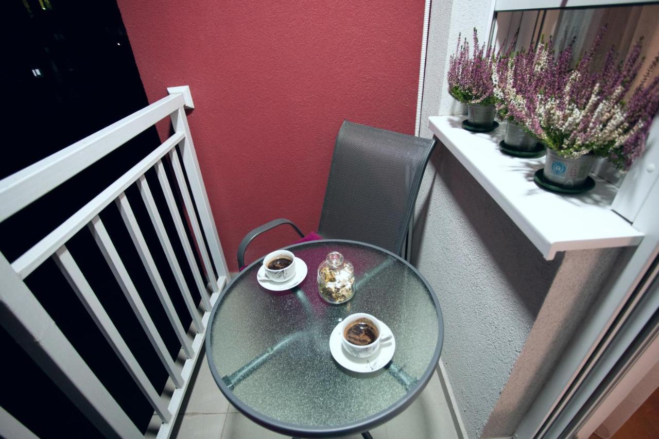 סרמסקה מיטרוביקה Apartman Sunset מראה חיצוני תמונה