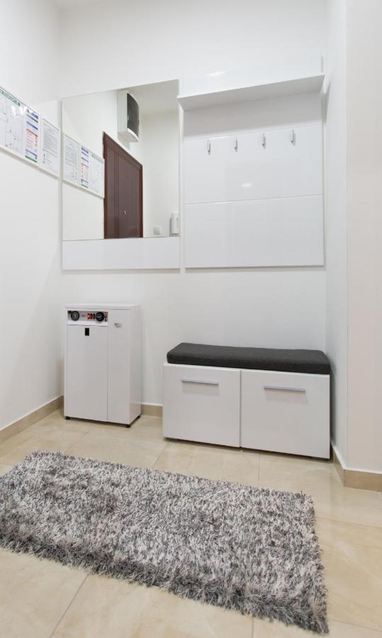 סרמסקה מיטרוביקה Apartman Sunset מראה חיצוני תמונה