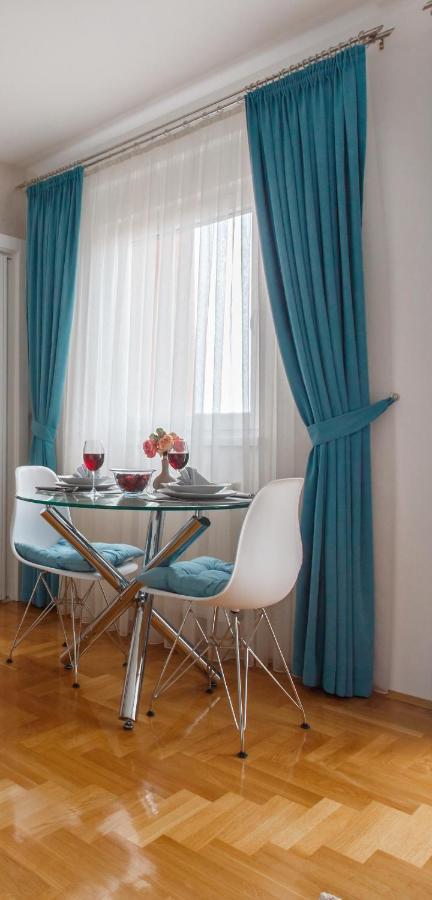 סרמסקה מיטרוביקה Apartman Sunset מראה חיצוני תמונה